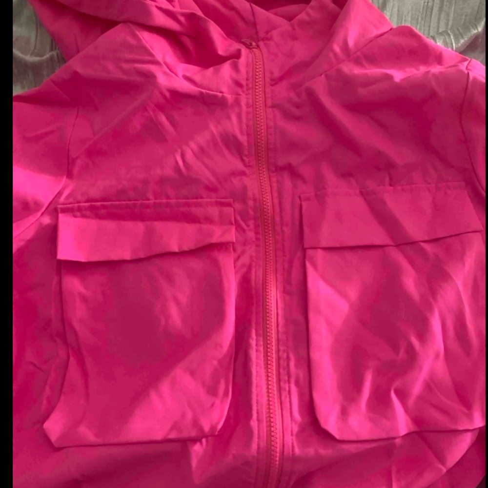 🩷 Pink Hooded Jacket 🩷 - Picture 7 of 7